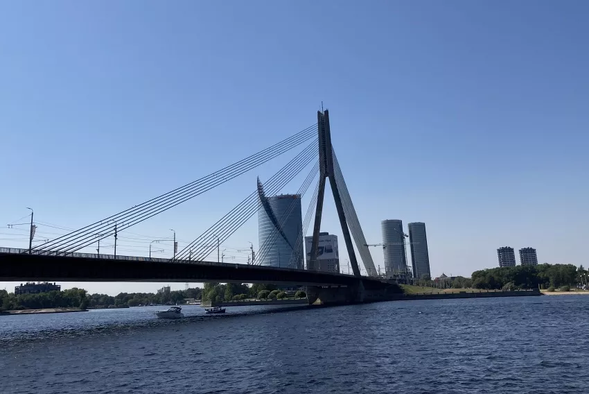 Сюрприз от Стакиса: в следующем году начнется ремонт Вантового моста