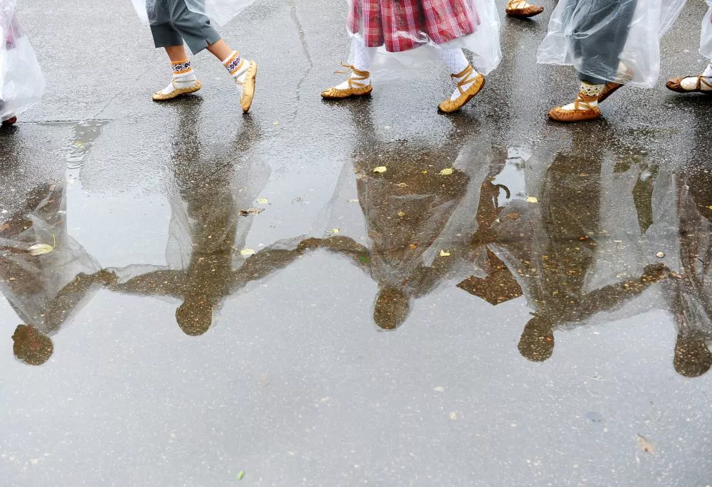 Otrdien saule parādīsies tikai brīžiem