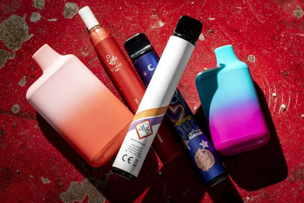 No nākamā gada aizliegti tabakas aizstājējprodukti, kas satur aromatizētājus