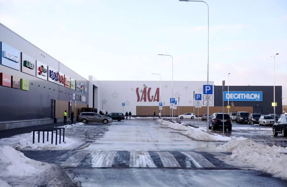 Tirdzniecības centrā «Sāga» novērstas svētdien konstatētās problēmas un tā darbība atjaunota ierastajā režīmā