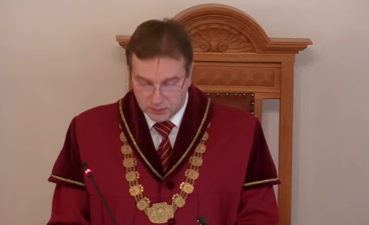 Norma par valodas zināšanu prasībām uzturēšanās atļauju iegūšanai Krievijas pilsoņiem atbilst Satversmei