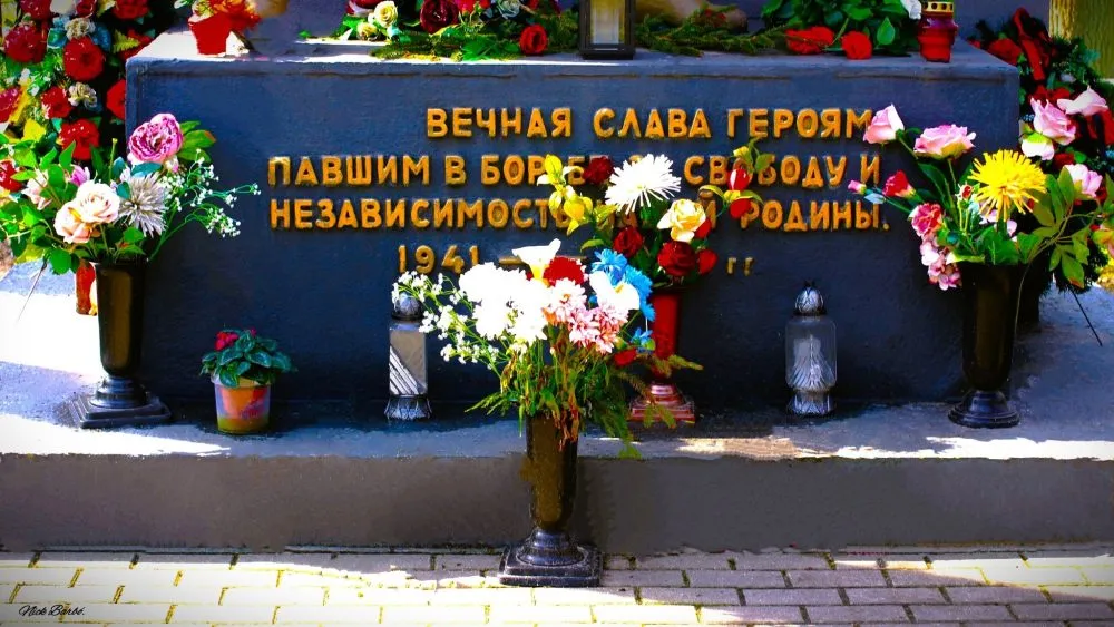 300 евро за фотографию георгиевской ленточки в Facebook: люди стали получать штрафы