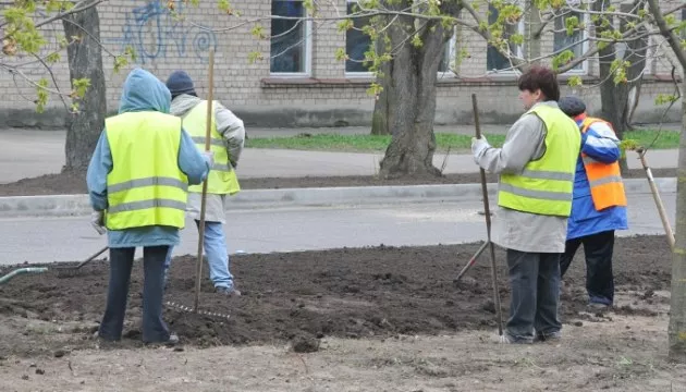 «Столатовикам» будут платить 300 евро в месяц