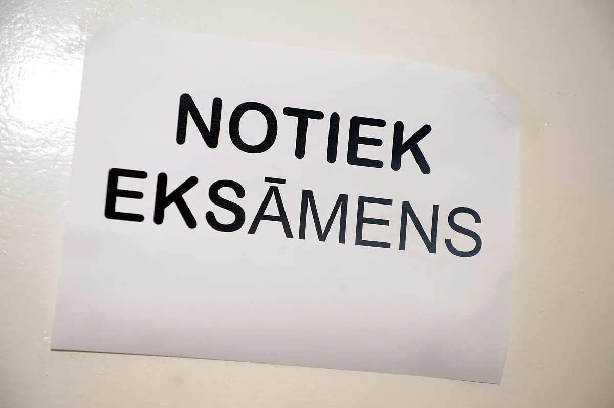 Rēzeknē un Rēzeknes novadā eksāmenu kultūrā un mākslās gaisa telpas apdraudējuma dēļ nepārceļ