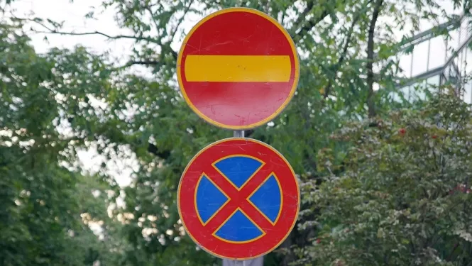 Būvdarbu dēļ daudzviet aizvien jārēķinās ar satiksmes ierobežojumiem