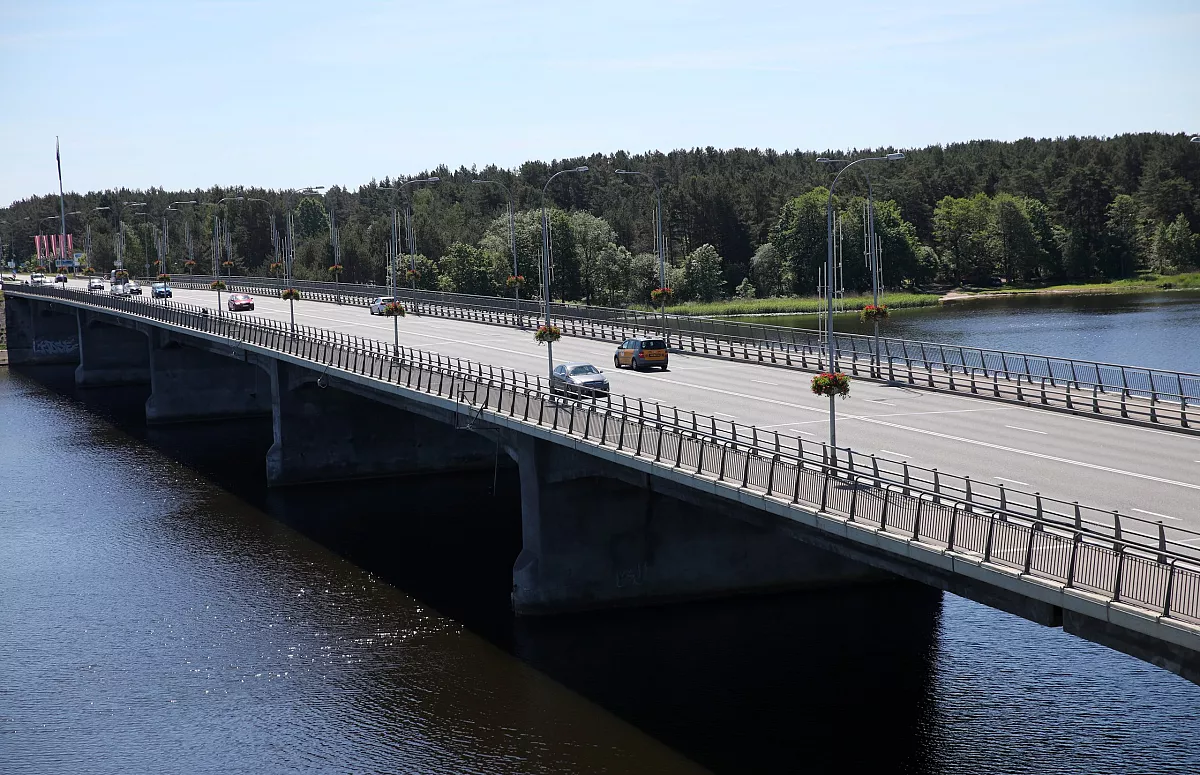 Jūrmalas dome nolemj palielināt iebraukšanas maksu pilsētā no 3 uz 5 eiro dienā