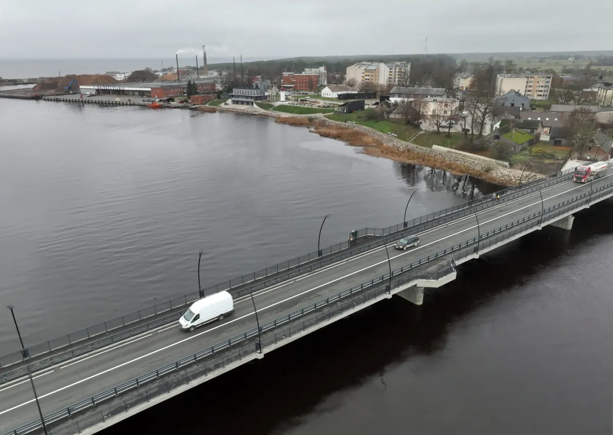 Salacgrīvas piekrastē izņemti 14 nelikumīgi zvejas tīkli 1,23 kilometru garumā