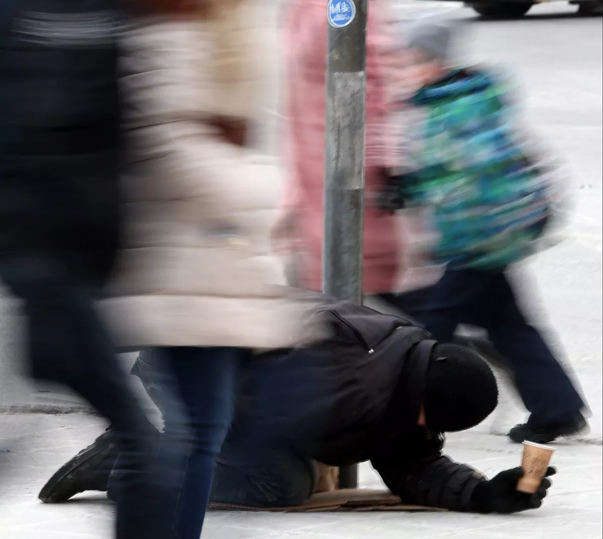 Latvijā nabadzības riskam pirms gada bija pakļauta ceturtdaļa iedzīvotāju