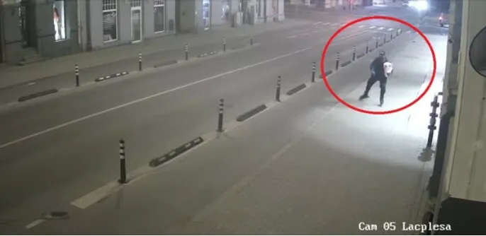 Полиция просит помощи в розыске подозреваемого мужчины (ВИДЕО)