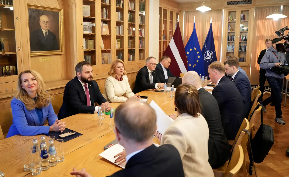 JV ārkārtas kongresā 28. novembrī pārvēlēs partijas vadību