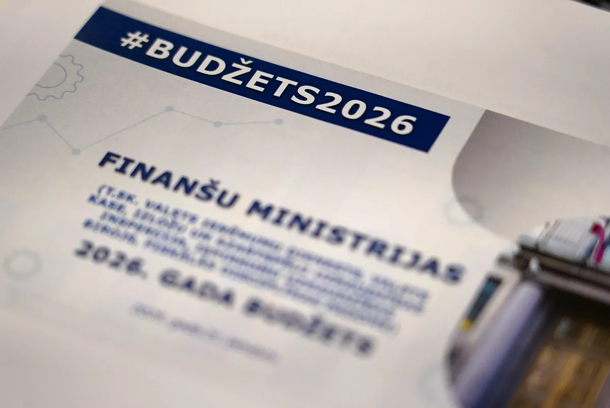 Rēķinot pēc ES metodēm, Latvijā valsts budžetā pērn bija deficīts 2,5% apmērā no IKP