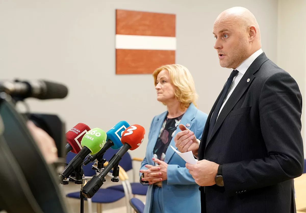 AS sāktajās sarunās par valdības izveidi NA turpina uzstāt uz nesadarbošanos ar «Progresīvajiem»