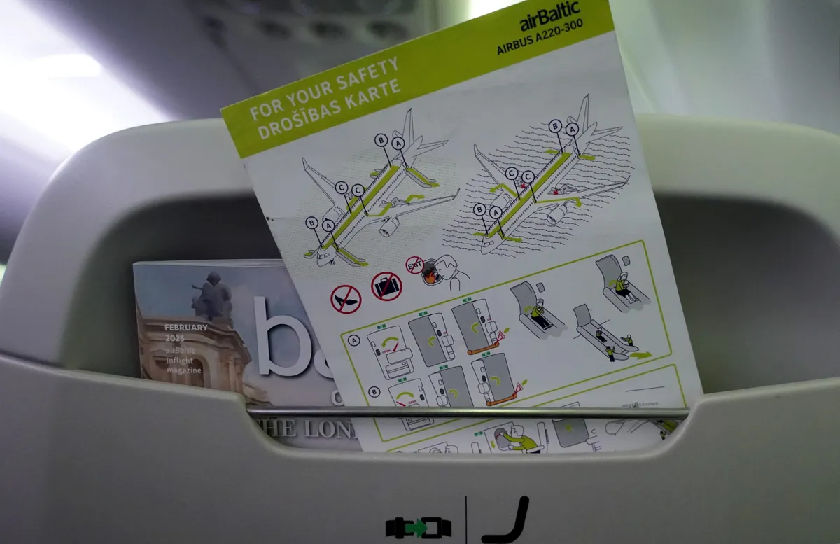 Профсоюз обратился к airBaltic: требует гарантий в случае массовых увольнений