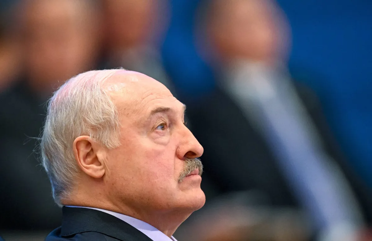 Лукашенко извинился перед Зеленским и сменил тон. К чему бы это?