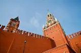 ES sankcijām pakļauts Putina palīgs un Krievijas bankas