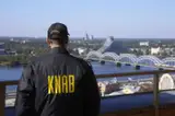 1,4 миллиона евро и заводы для избранных: что стоит за громким делом с задержанием советника премьера