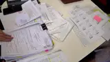 Рижскую думу завалили многостраничными жалобами: у чиновников сдают нервы?