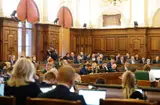 Число депутатов Сейма хотят урезать до 70; запущен сбор подписей
