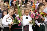 В школах Латвии детям начнут давать кефир, йогурт и местный мёд