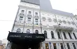Без дыма, но с потопом. В Новом Рижском театре отменили три спектакля из-за потопа