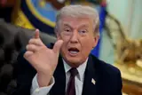 «Теперь нам нужен только океан». Трамп назло Канаде переименовал озеро Онтарио в озеро Америка