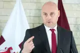 Чем поучать других, не лучше ль к винам своим оборотиться: Кулбергс возмущен заработками в России — у других