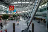 Назвали худшие аэропорты Европы: туристический рай может начаться с очереди и злости