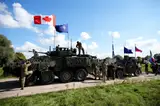 Дроны, стрельбы и военная техника: в Латвии снова стартуют учения Namejs 2026