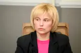 «Две собаки — уже стая»: псы, напавшие на детей, всё ещё находятся поблизости от детсада — эксперт