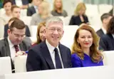 И смогут назначать себе зарплату: как «Новое единство» в срочном порядке изменило закон о конфликте интересов