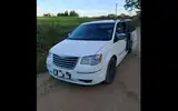 Под Краславой поймали ещё одного перевозчика мигрантов: в машине было пять нелегалов