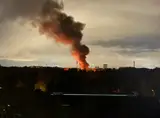 В Пардаугаве сильный пожар: над городом поднимается огромный столб дыма