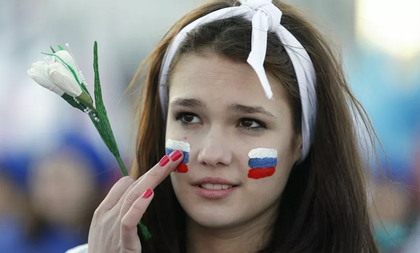 Неаткарига: примерно половине россиян автоматически не будут продлевать ВНЖ