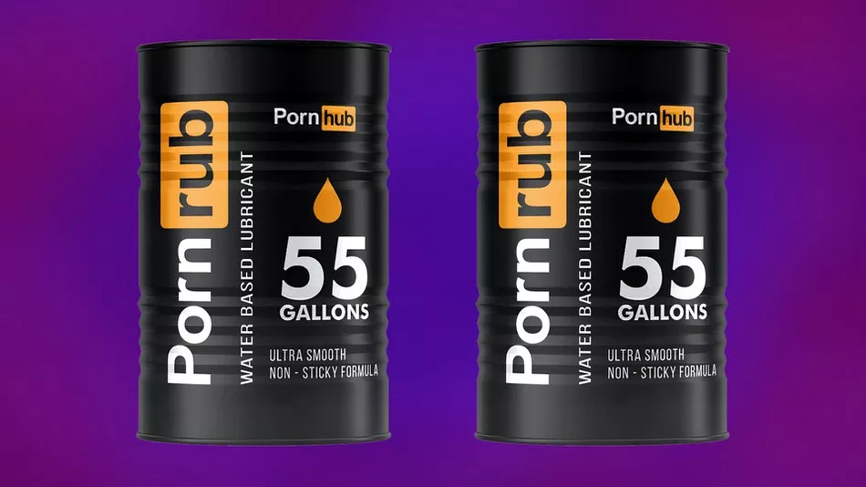 Pornhub захотел одарить полицейских сотнями литров интимной смазки