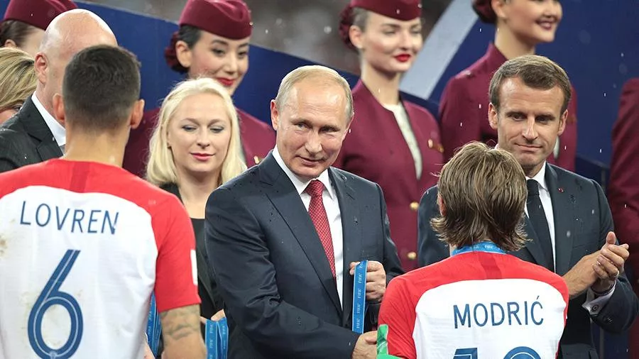«33 дня я спрашивал: почему вы не хотите избавиться от Путина» Как немецкая пресса поливала ЧМ-2018 вёдрами дерьма
