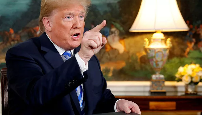 Трамп отменит автоматическое присвоение гражданства детям, родившимся в США