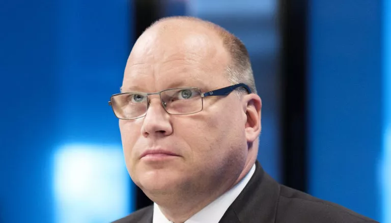 «Могли бы хоть до полуночи подождать!» Депутат Нацблока призвал бойкотировать пивоварню