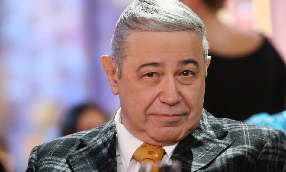 Неудачно упал: Петросяна готовят к операции