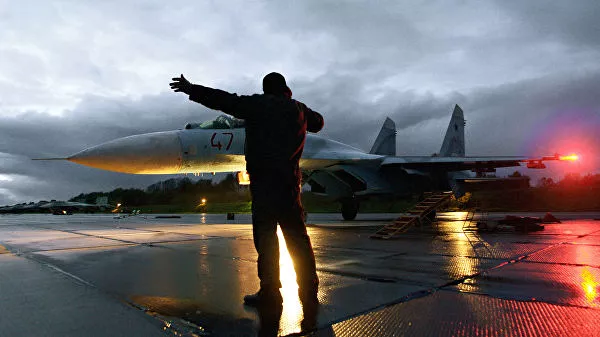 Российские Су-27 дважды сопроводили бомбардировщики США над Балтикой
