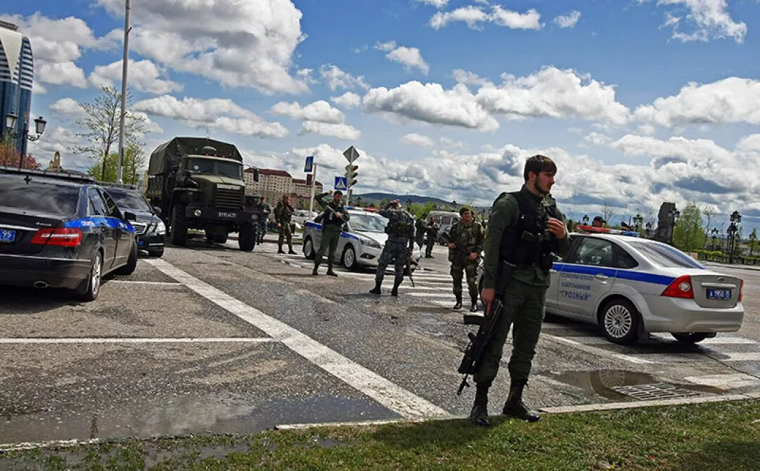 Нападение на пост полиции в Чечне: зарезан полицейский