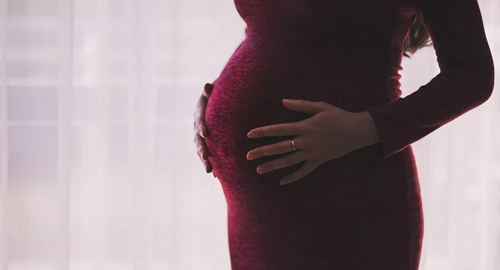 «Однозначно вакцинироваться нужно. В Латвии уже погибло несколько беременных женщин»: врач больницы Страдиня