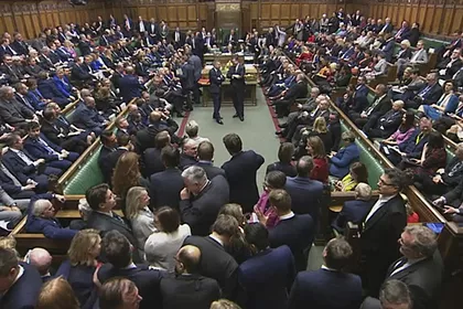В парламенте Великобритании проголосовали за Brexit