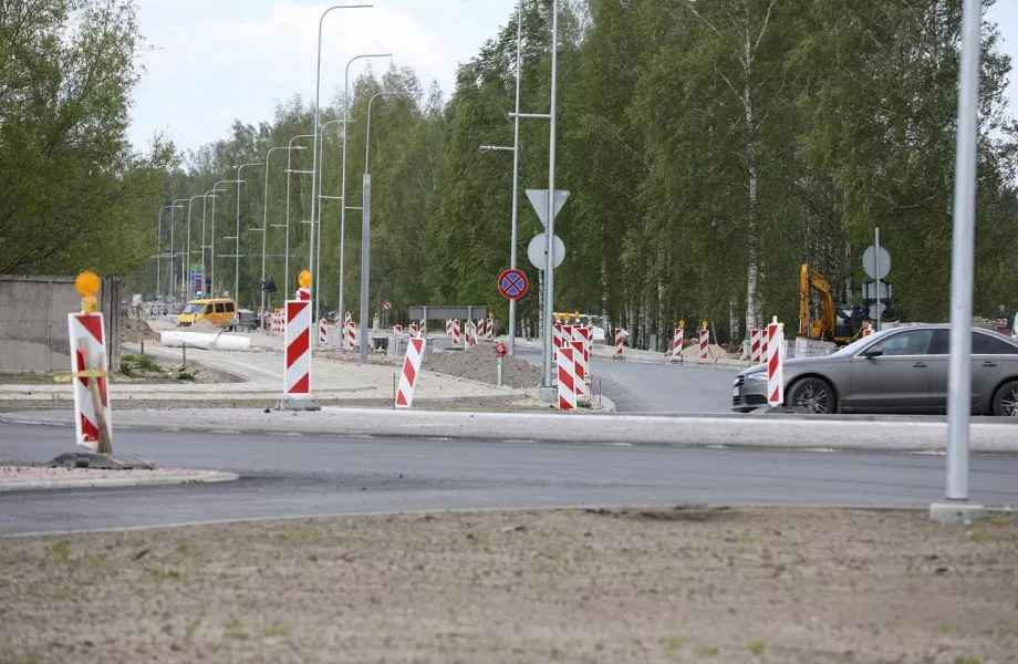 LVC: в районе Саулкрасты, Мурьяни и Саласпилса местами будет закрыто движение