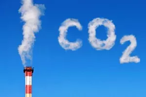 Разработан план по сокращению выбросов углекислого газа в Риге и Рижском регионе, цена вопроса — больше миллиарда евро