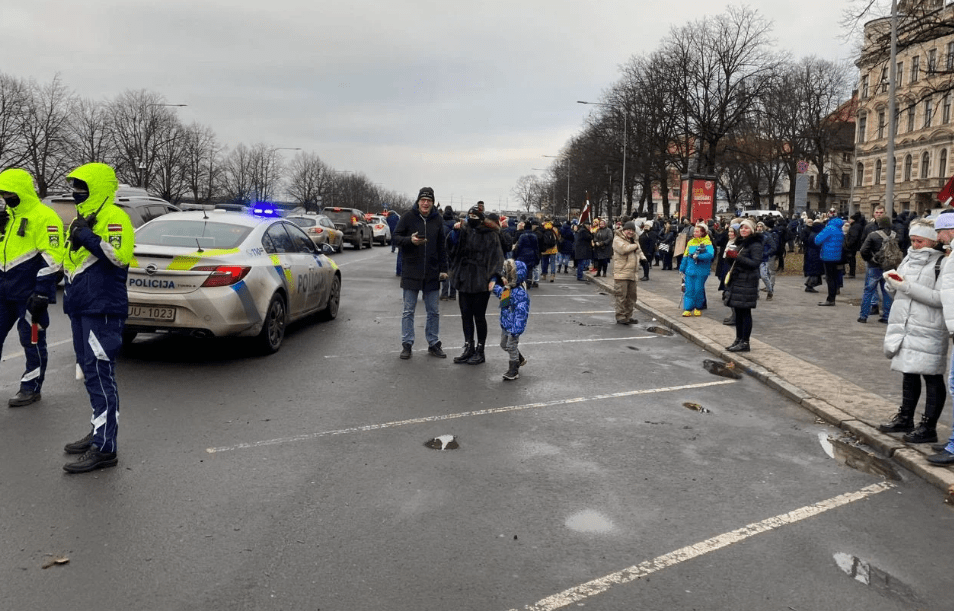 В ближайшие дни в Риге ожидаются значительные ограничения дорожного движения
