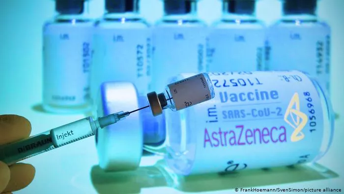 Латвия приостановила вакцинацию препаратом AstraZeneca