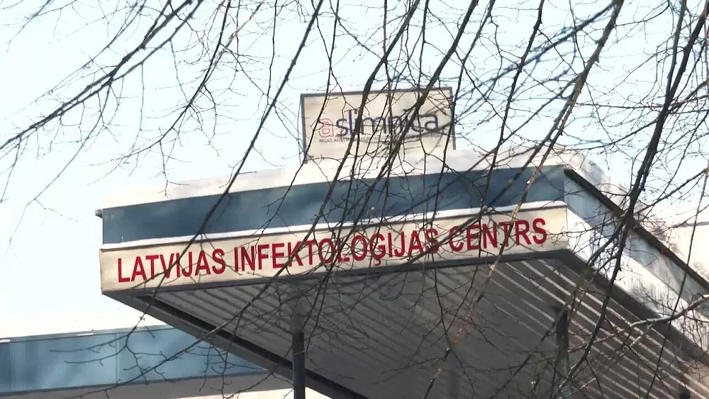 «Так холодно, что она не может подняться с кровати!» Женщина в шоке от условий лечения ковид-больных