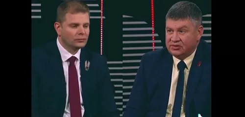 «Вы тут за бизнес-интересы Кремля» — «Вы сами на российском бензине ездите»: перепалка Калвитиса и Фелдманса на ЛТВ