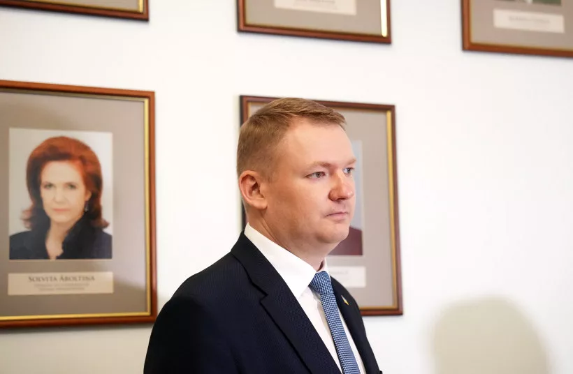 Стало яснее, кто друзья, кто враги: Смилтенс предлагает сообща бороться с коррупцией