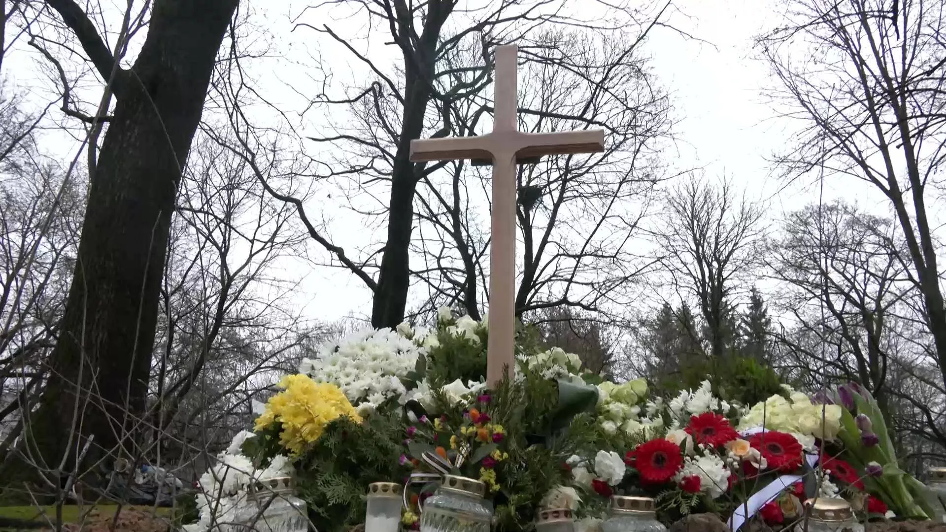 Лазейка в законе: пособие на погребение получает первый заявитель, а не тот, кто хоронит